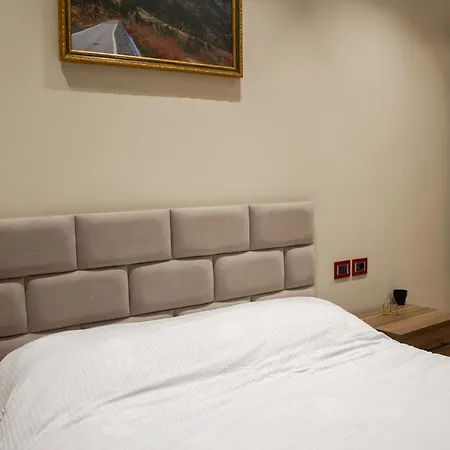 Iballe Guest house *
